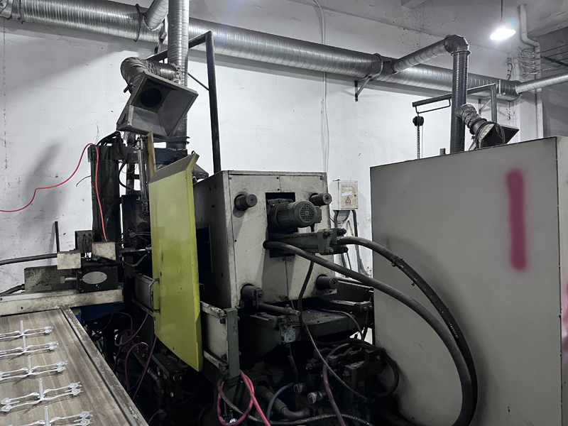 Prečo sú v dielňach Jinhua Hanjia vždy rozsvietené svetlá?